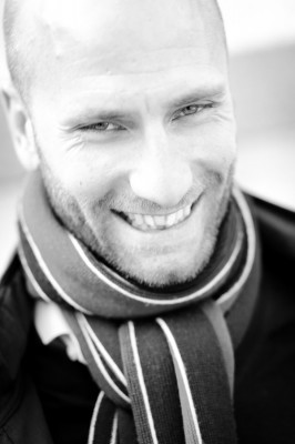 parfotografering, fotograf anna nilsson, kvällsljus, stockholm, kärlek